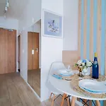 Normandia - Z Klimatyzacja Basen Silownia Parking Apartment