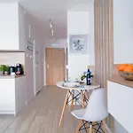 Normandia - Z Klimatyzacja Basen Silownia Parking Apartment